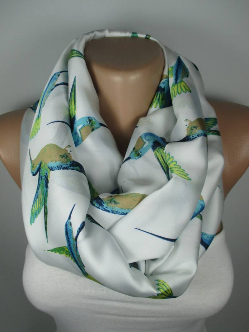 Vogel Infinity Schal Einzigartiges Geschenk Für Frauen Tier Winter Zubehör Weihnachtsgeschenk Sie Mama Frau von MelScarf