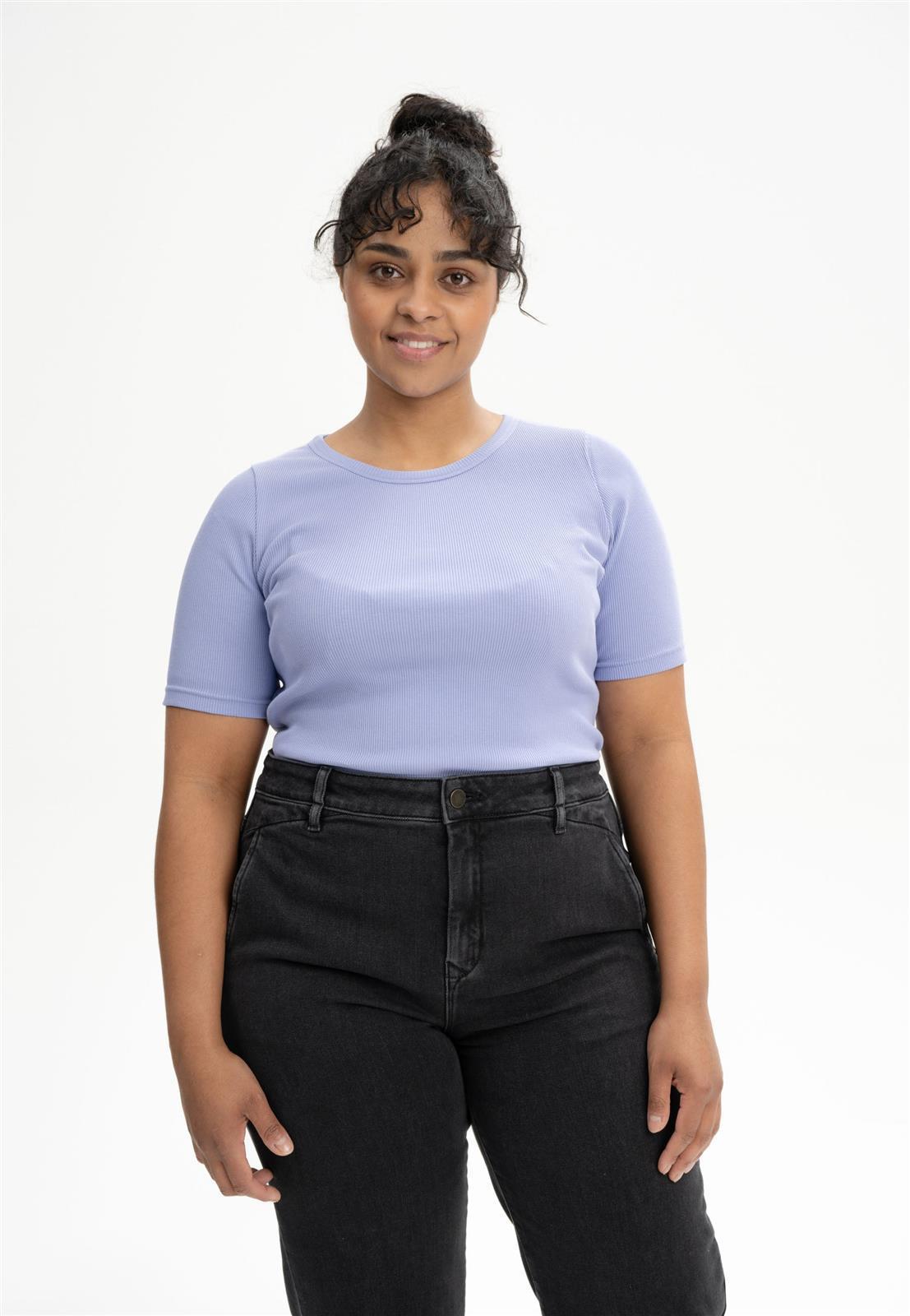 Geripptes T-Shirt Modell: Jasleen GOTS von Mela