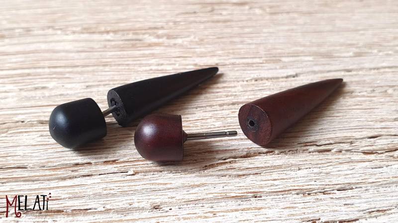 1x Holz Fake Plug, Steckohrring Aus Holz, Stretcher, Fakedehner, Holzohrring, Holzstab Ohrring, Holztunnel, Fakepiercing von MelatiJewelryDesign