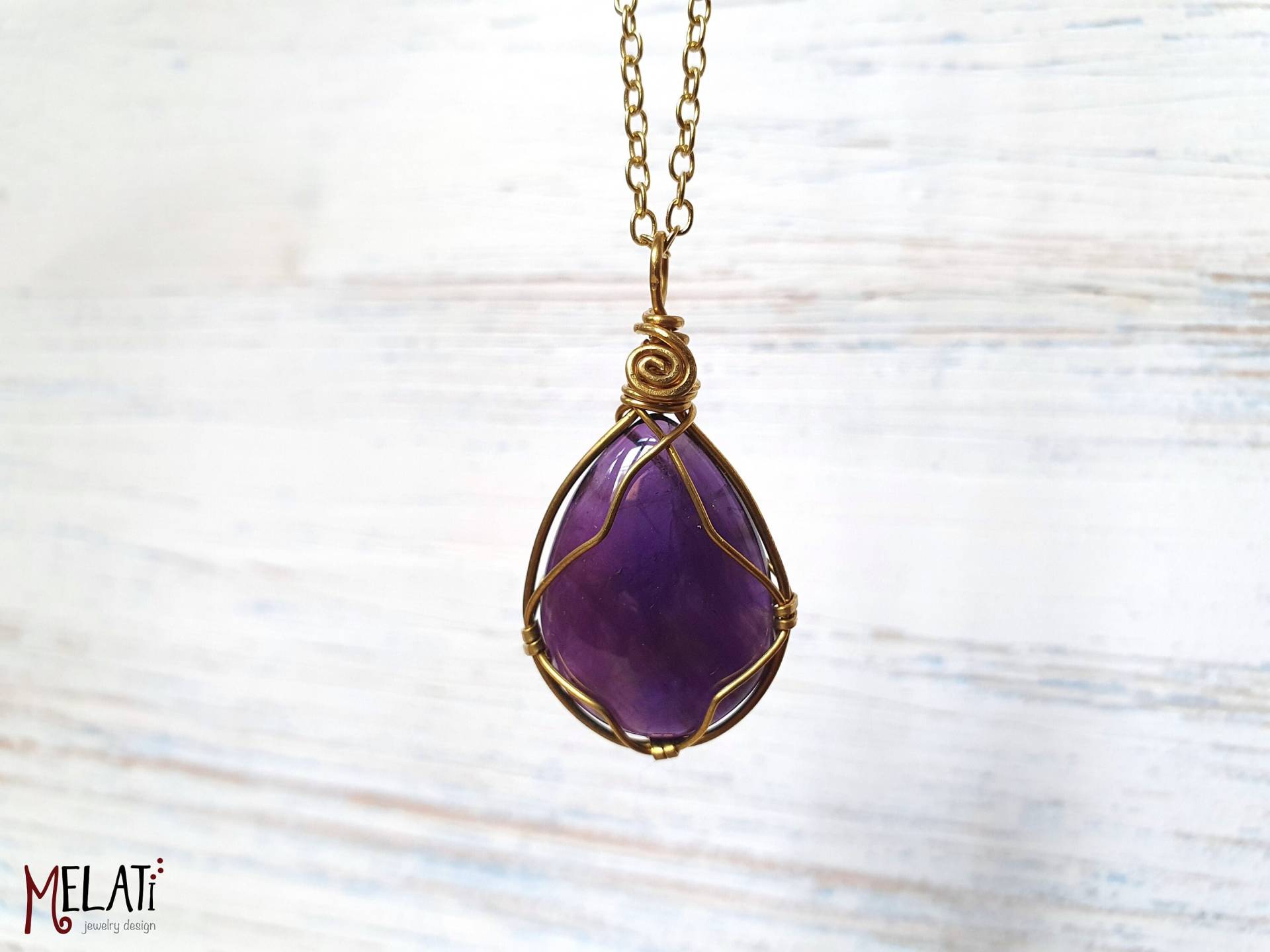 Amethystkette, Steinanhänger Amethyst, Steinkette, Amethyst Kettenanhänger, Lila Stein, Messingkette, Halskette, Edelsteinkette Amethystkette, Steinanhänger Amethyst, Steinkette, Amethyst Kettenanhänger, Lila Stein, Messingkette, Halskette, Edelsteinkette von MelatiJewelryDesign