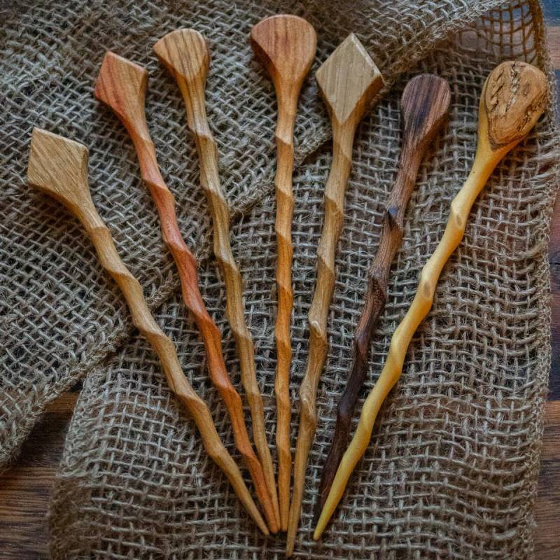 Lange Haarnadeln Aus Recyceltem Holz - Perfekter Halt Für Jedes Haar von MelavastraShop