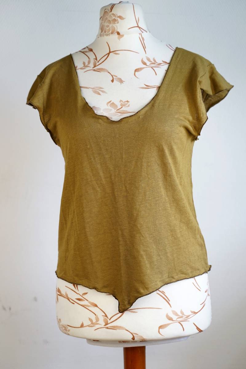 Leichtes Oberteil Mit Zipfel Aus Hanf Jersey von MelavastraShop