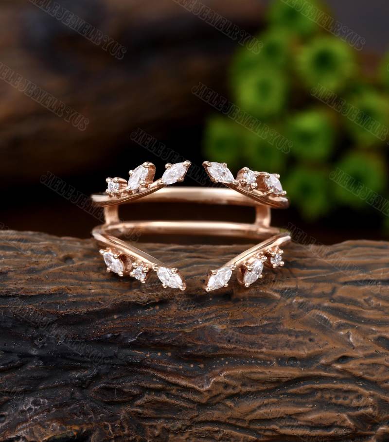 Doppelt Geschwungener Ehering Roségold-Enhancer Ring Vintage Marquise Diamant Stapel Passend Braut Hochzeit Versprechen Jahrestag Geschenk von MeleJewelryUS