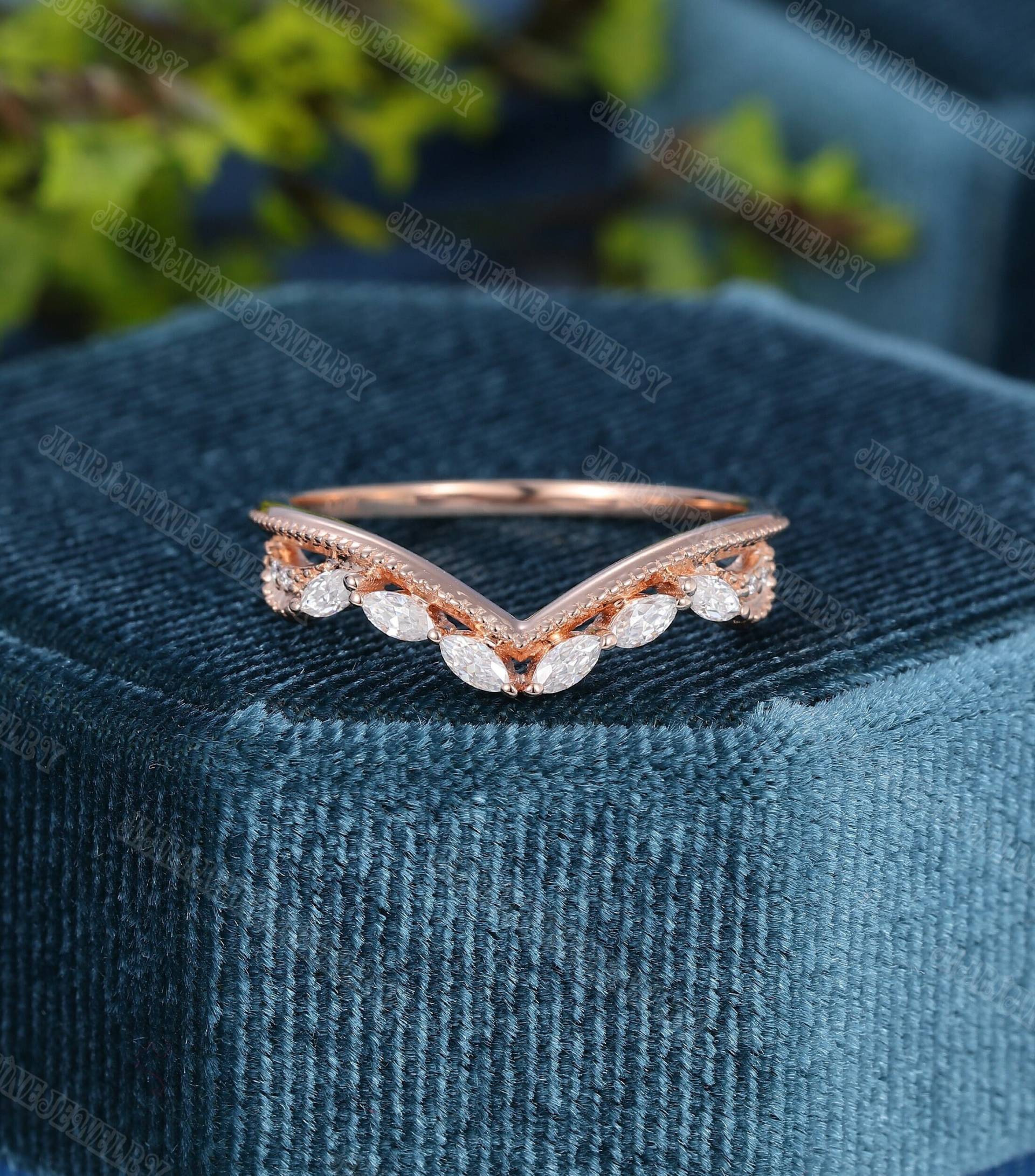 Unikat Kurve Hochzeitsband Marquise Moissanit Rosegold Trauring Stapelring Vintage Diamant Ring Jahrestag Geschenk Für Frauen von MeleJewelryUS