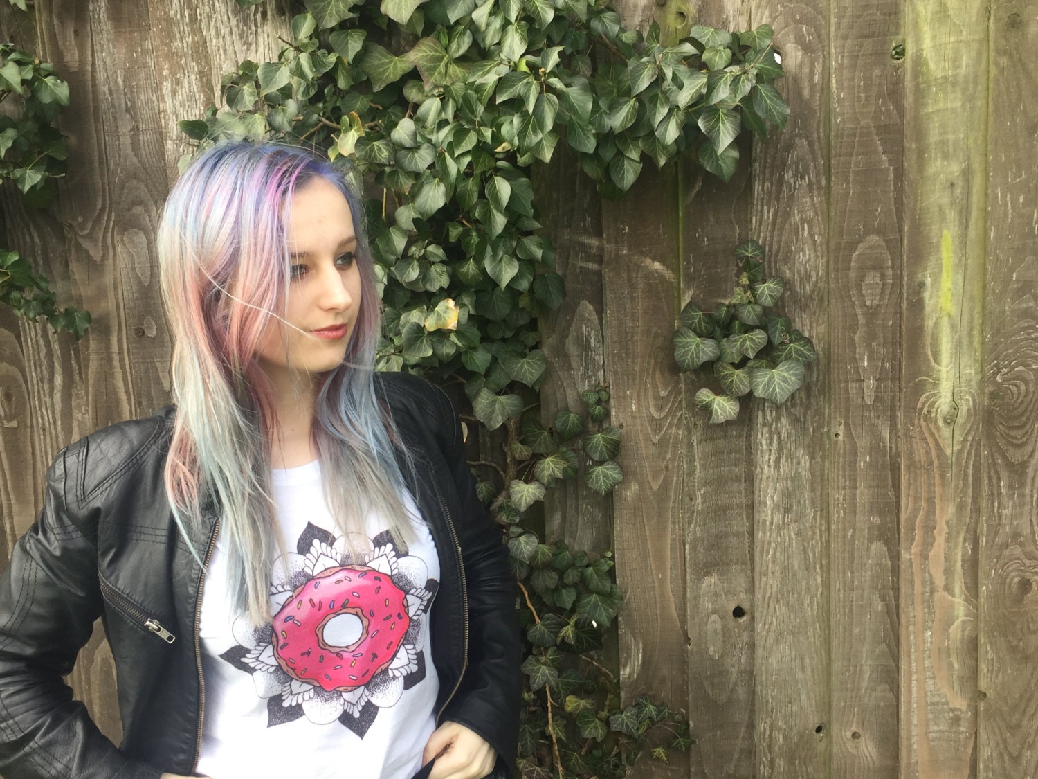 Berliner Mandala Signatur Weiche T-Shirt Berliner Mandala Signatur Weiche T-Shirt von MelissaMaliceArt