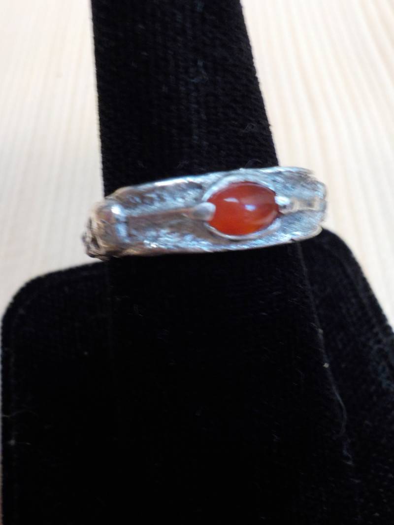 sterling Karneol Geflügelter Totenkopf Und Rosenring sterling Karneol Geflügelter Totenkopf Und Rosenring von MelissaToade