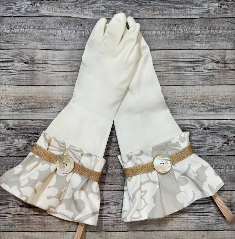 Hypoallergene, Latexfreie, Wiederverwendbare Geschirrhandschuhe, Ideal Für Shabby-Chic-Liebhaber Hypoallergene, Latexfreie, Wiederverwendbare Geschirrhandschuhe, Ideal Für Shabby-Chic-Liebhaber von MelissasHands
