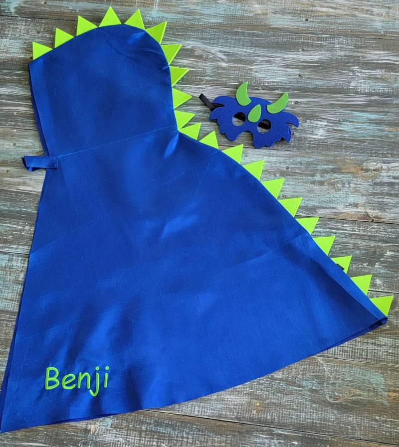 Dinosaurier Umhang Und Maske Im Set von MelissasStitches