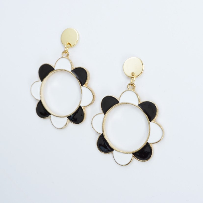 Groovy Blumen Ohrringe | Vintage Geschenke Für Sie Groovy Blumen Ohrringe | Vintage Geschenke Für Sie von Melissavelia