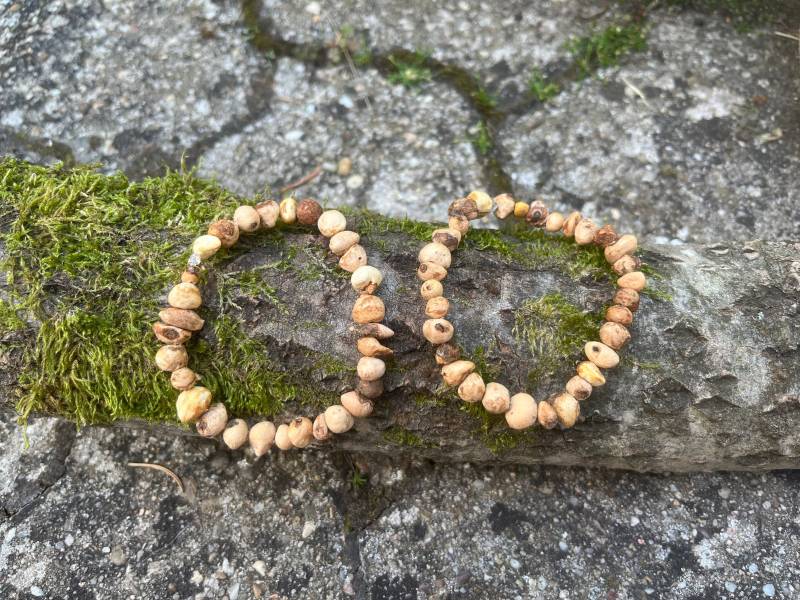 Baumperlen Holzperlen Armband Naturschmuck Kraftarmband von Melissenfee