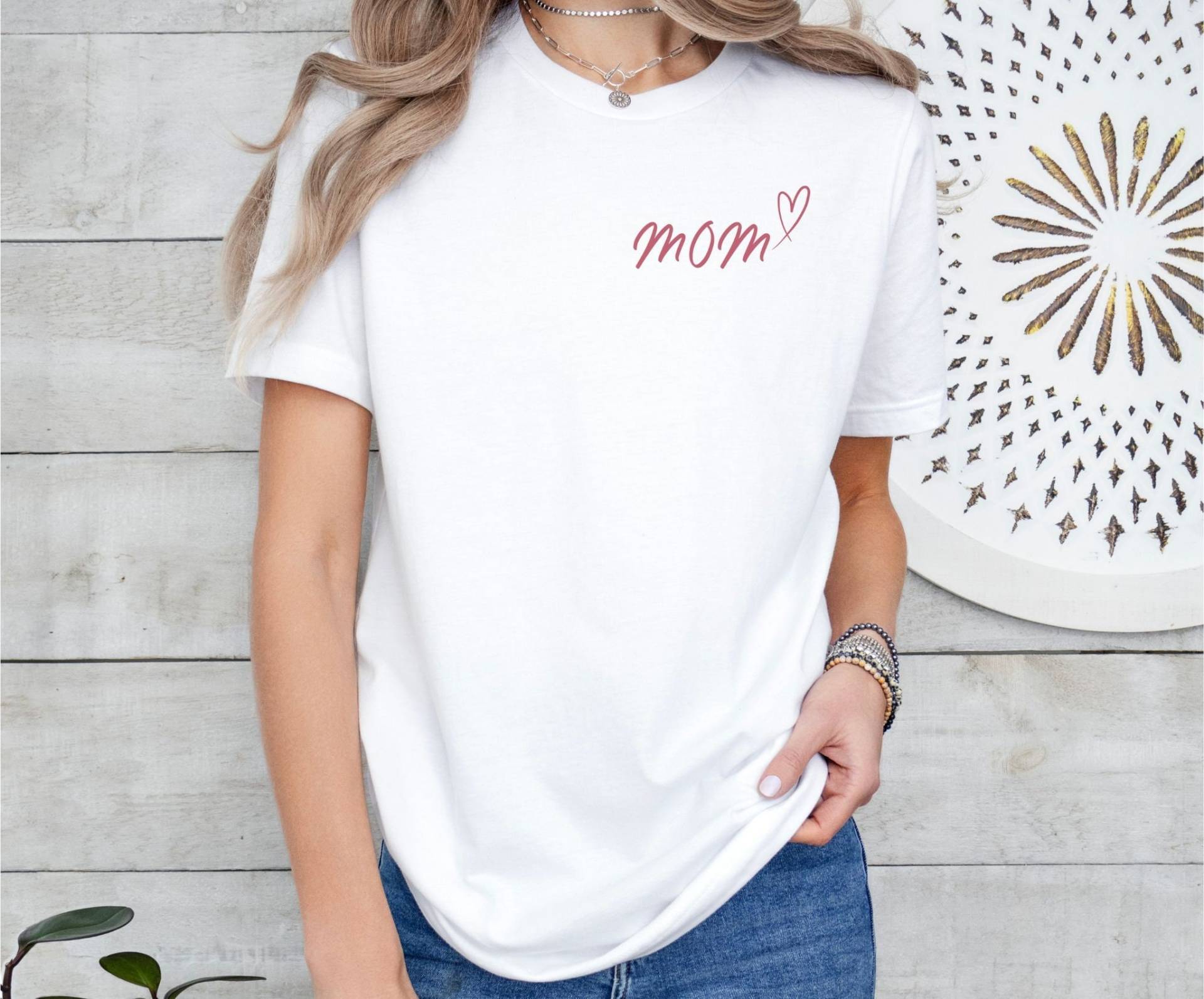 Mom Shirt, Mama T-Shirt, Mit Herz, Trendy T Muttertagsgeschenk, Geschenke Für Mütter von MelmaaDesign