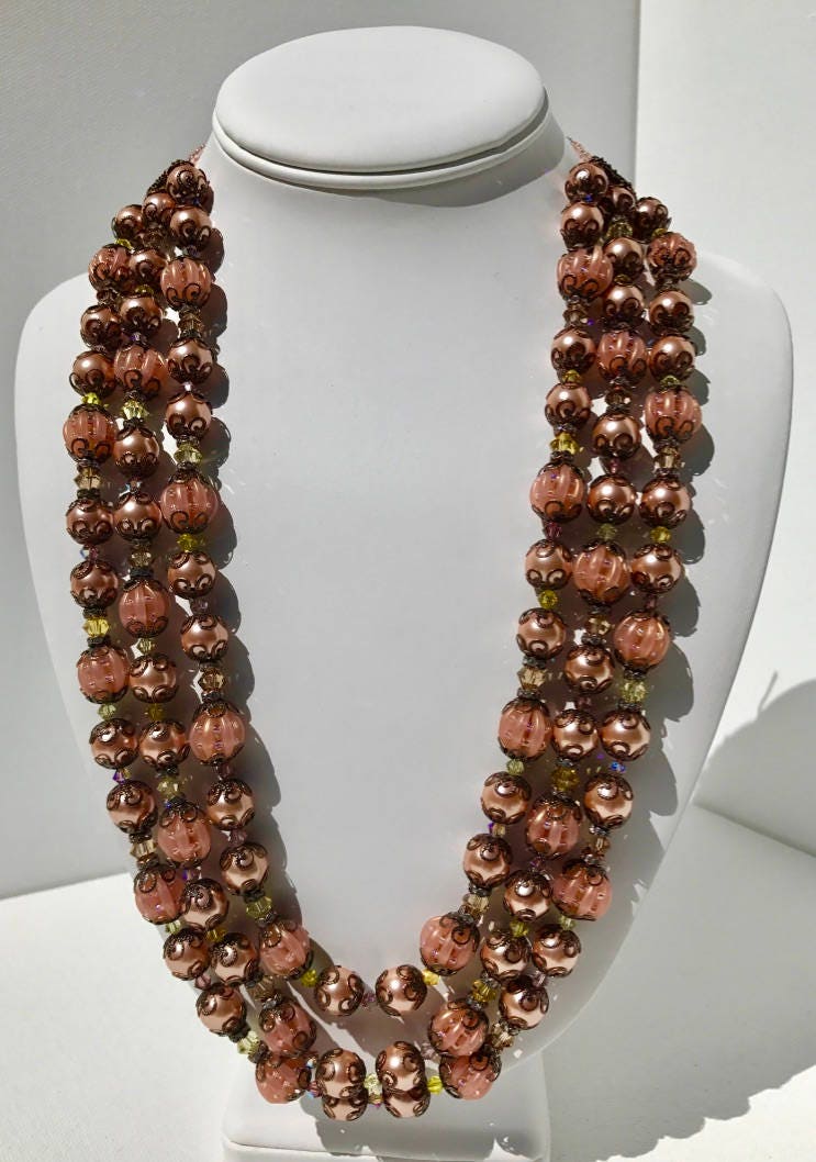 Königin-Gericht Handgefertigten Schmuck-Set, Halskette Und Ohrringe Königin-Gericht Handgefertigten Schmuck-Set, Halskette Und Ohrringe von MelodyLorraine