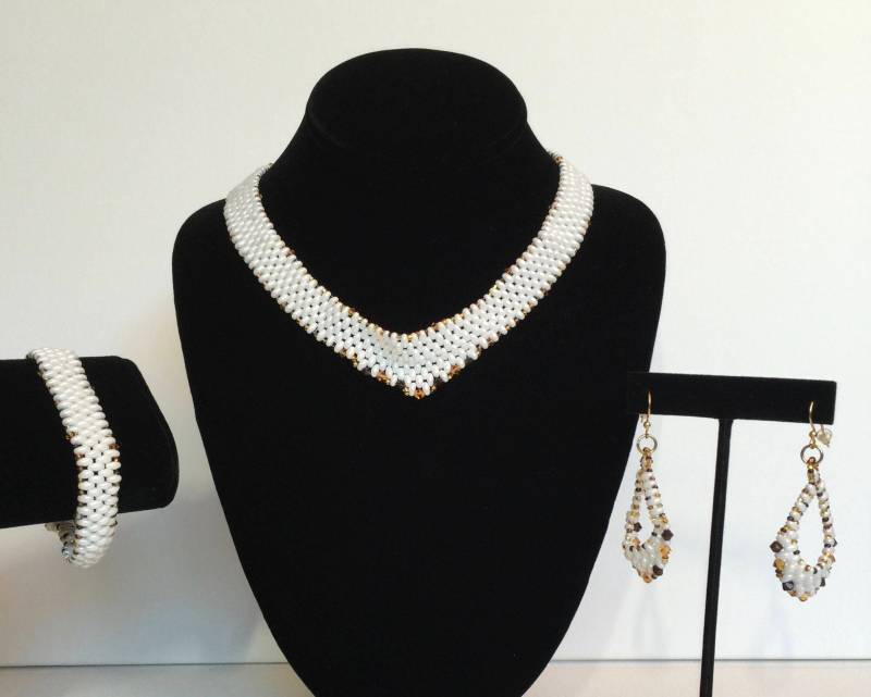 Vorsicht, Handgemachten Schmuck-Set, Halskette, Armband Und Ohrringe Vorsicht, Handgemachten Schmuck-Set, Halskette, Armband Und Ohrringe von MelodyLorraine