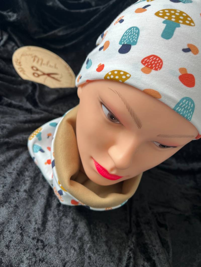 Beanie Kinder Baby Kleinkinder Wendemütze Ku50 2-4 Jahre Pilze Mit Passendem Loop Buff Herbst Winter Übergangs Set Mützen Handmade Unikat von Melsch16