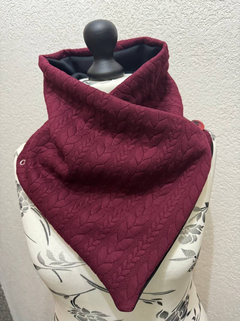 Tuch Wickelschal Dreieckstuch Damen Knopfschal Rockabilly Herbst Winter Halstuch Dunkelrot Schal Zopfmuster Heavy Metal von Melsch16