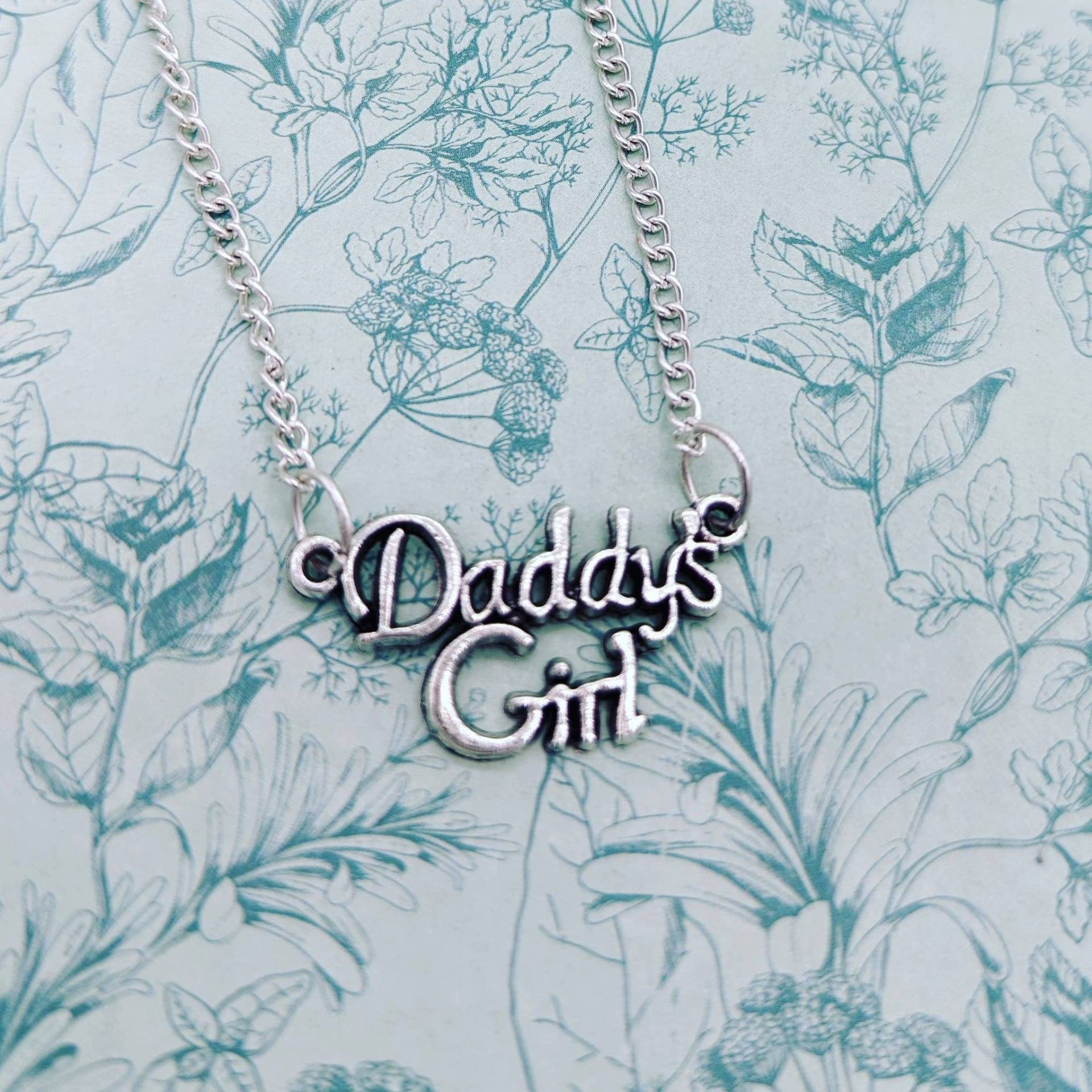 Daddys Mädchen Halskette, Geschenk Für Tochter, Tochter Schmuck Geschenke, Inspiriert Geschenk, Von Papa, Kinder Halskette von Melspridejewellery