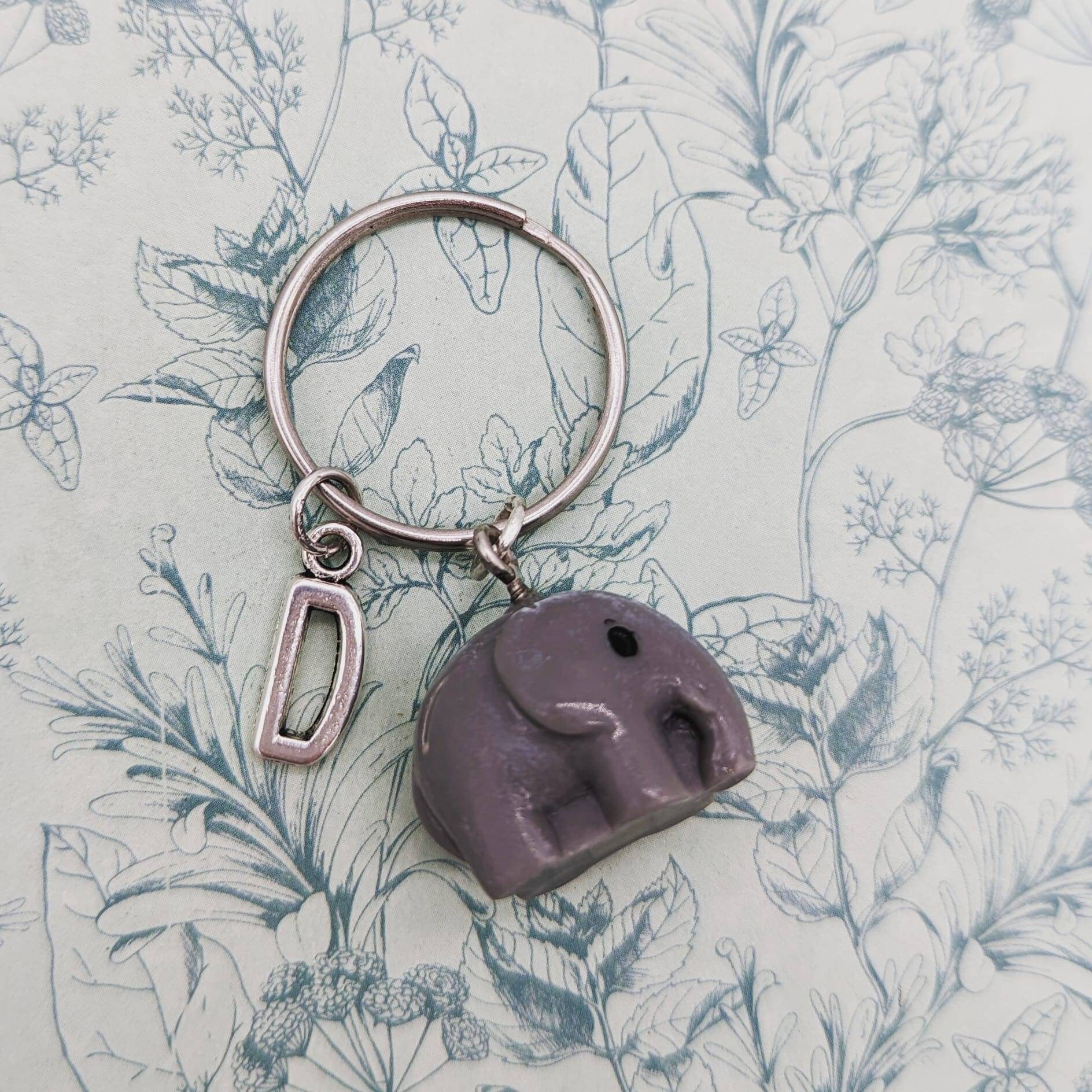 Elefant Schlüsselanhänger, Charm, Elefant, Safari Inspiriert, Liebhaber Geschenke, Fan, Zoologen Geschenk, Zoo Keeper von Melspridejewellery