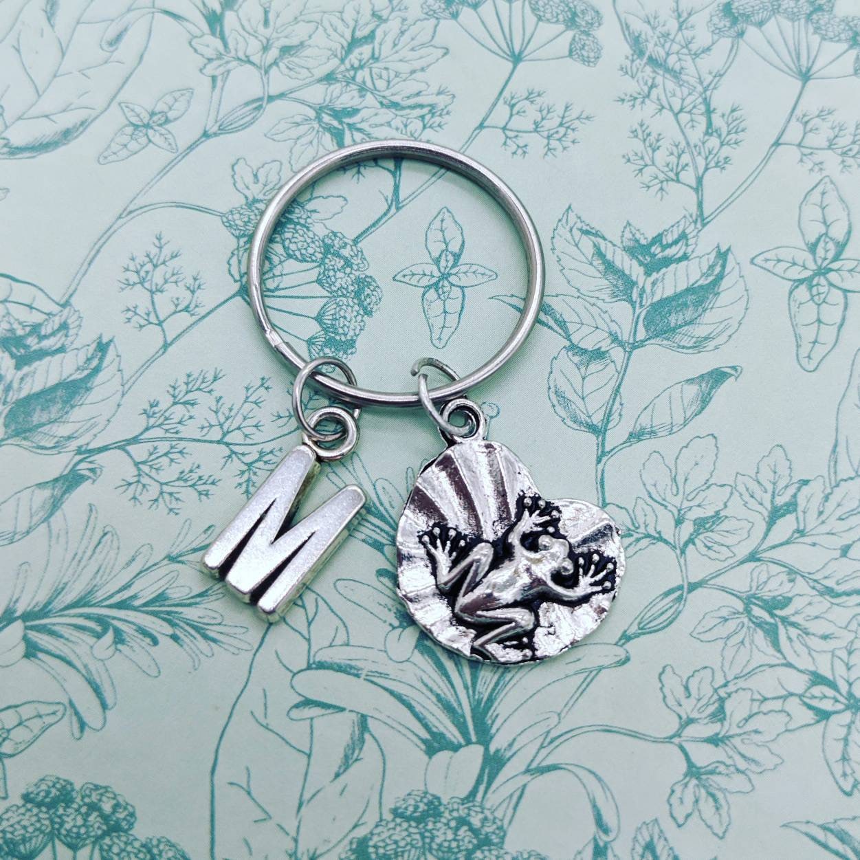 Frosch Schlüsselanhänger, Liebhaber Geschenke, Inspiriert, Tierbesitzer Reptil Schlüsselring, Personalisierter Freund von Melspridejewellery