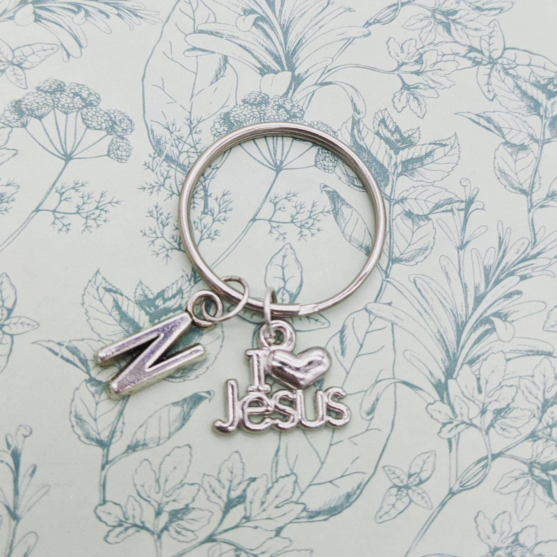 Ich Liebe Jesus Schlüsselanhänger, Geschenke, Religiöse Schlüsselbund, Christliche Initial Charm, Bibel Studium von Melspridejewellery