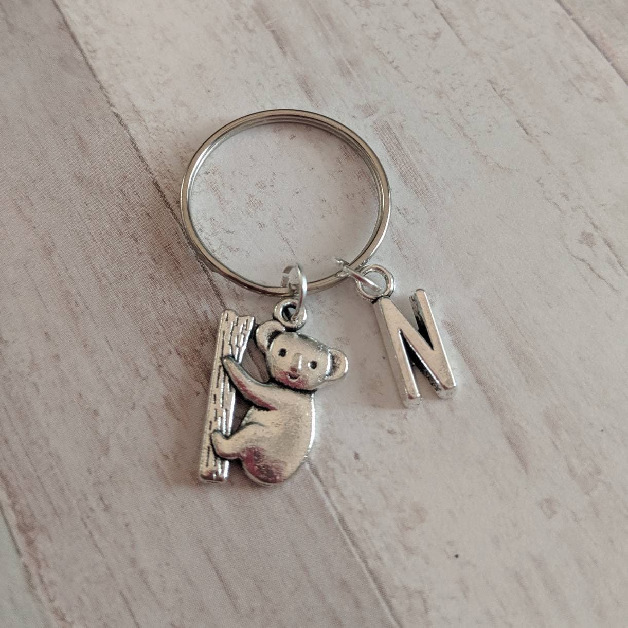 Koala Schlüsselring, Geschenke, Personalisierter Charm Tierliebhaber Initial Geschenke Für Sie, Geburtstagsgeschenke von Melspridejewellery