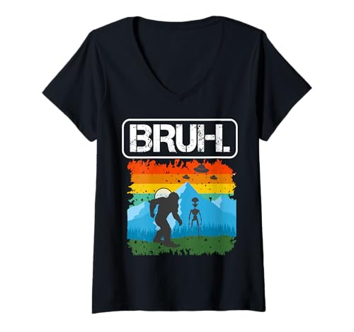 Damen Bruh Bigfoot begegnet Alien, lustiges Meme T-Shirt mit V-Ausschnitt Damen Bruh Bigfoot begegnet Alien, lustiges Meme T-Shirt mit V-Ausschnitt von Meme Bruh