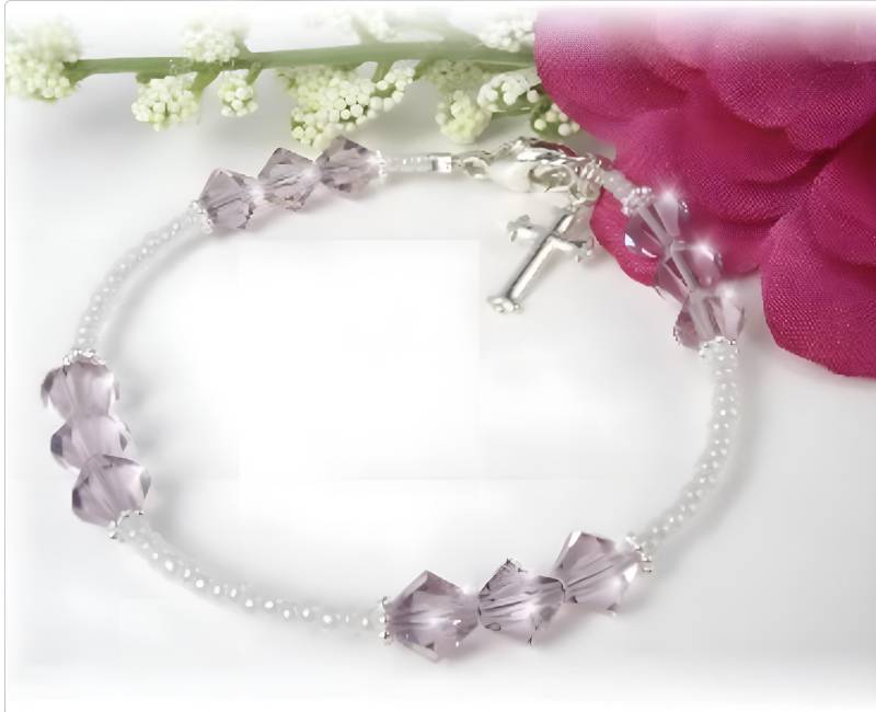 Erstkommunion Birthstone Armband Seed Bead Sterling Cross von MemorableMomentsInc
