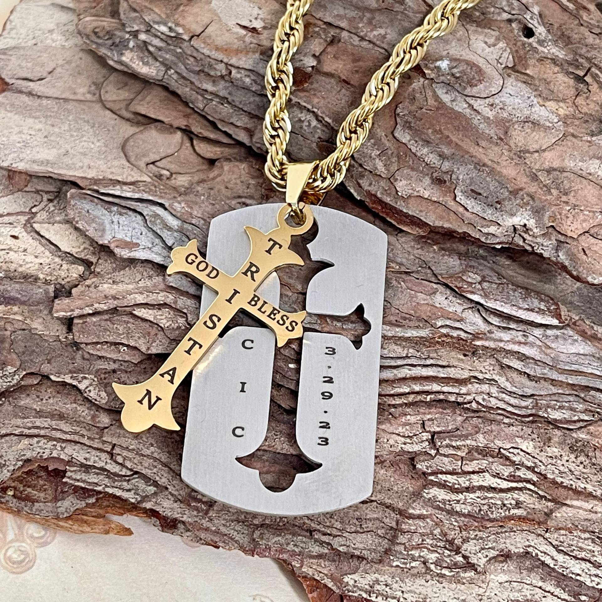 Jungen Personalisierte Konfirmation Gravierte Ausschnitt Dogtag Kreuz Gold Halskette God Bless von MemorableMomentsInc