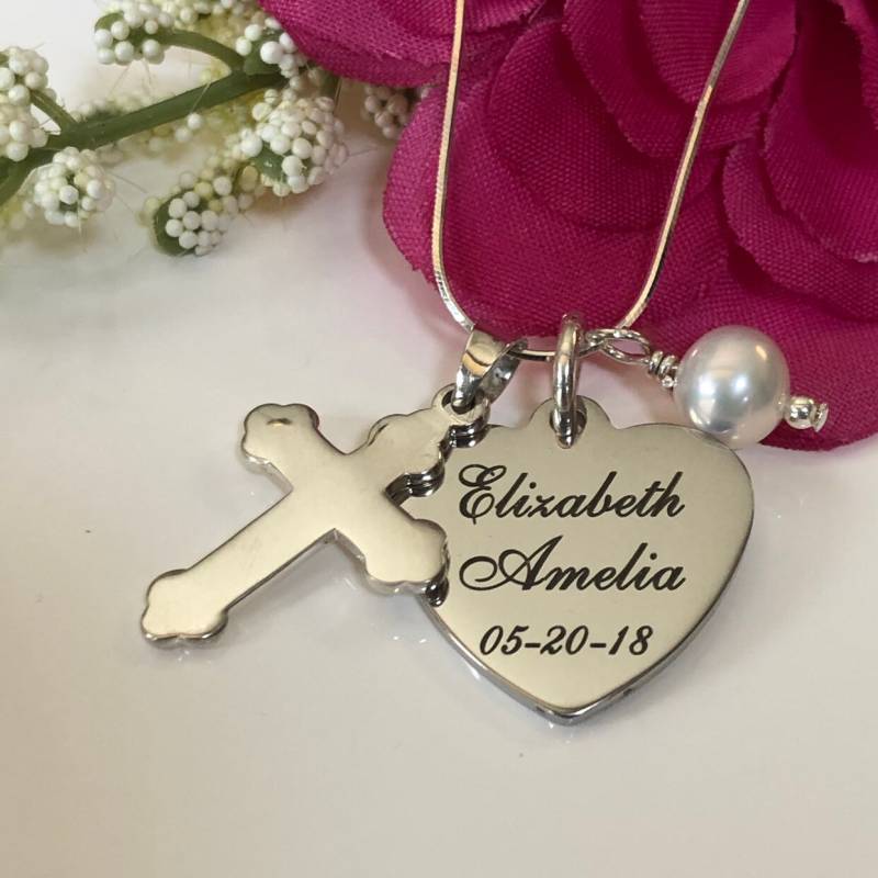 Mädchen 925 Sterling Silber Personalisierte Bestätigung Gravierte Herz-Kreuz-Perlenhalskette Mit Name Und Datum von MemorableMomentsInc