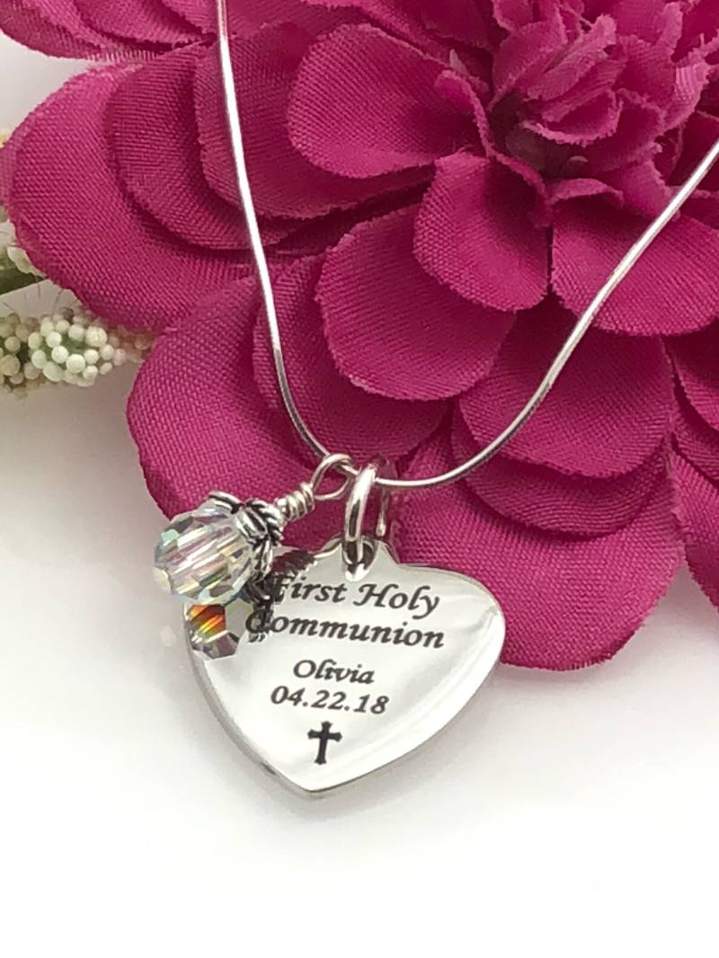 Mädchen 925 Sterling Silber Personalisierte Erstkommunion Gravierte Herz Kreuz Birthstone Halskette Mit Name Und Datum von MemorableMomentsInc