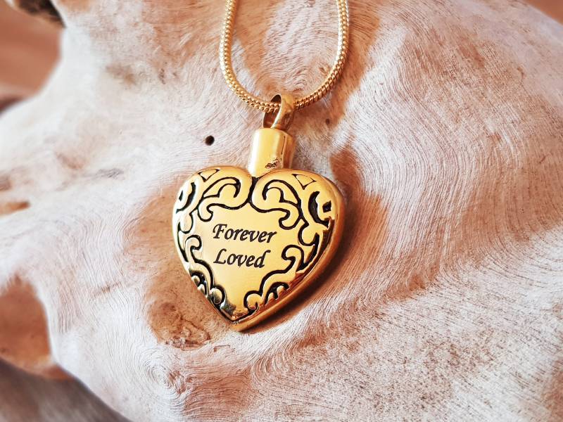Ascheschmuck Gold/Herz "Forever Loved" Urnenanhänger Schmuckurne Memorial Jewelry Andenken Urne von MemoriaEterna