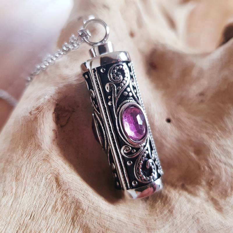 Ascheschmuck Lila Hellblau Kristall/Urnenanhänger Schmuckurne Urne Memorial Jewellery Kremation Andenken Einäscherung von MemoriaEterna
