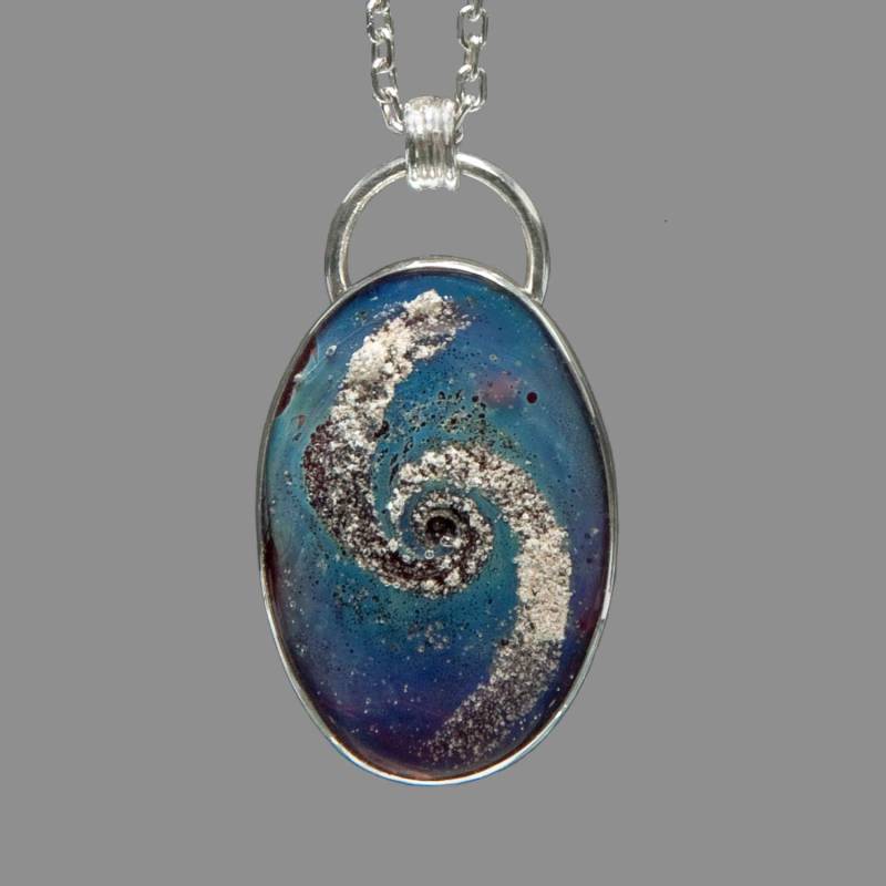 Ovaler Traueranhänger, Sterling Silber. Hergestellt Mit Der Einäschere Von Geliebtem Haustier Ovaler Traueranhänger, Sterling Silber. Hergestellt Mit Der Einäschere Von Geliebtem Haustier von MemorialAshBeads