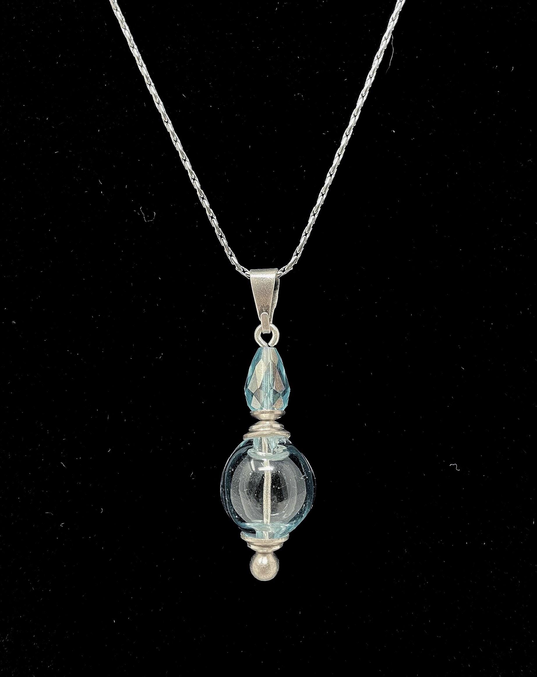 Clearly Beloved - Handgemachter Feuerbestattungs-Andenken-Anhänger Gesponnenes Glas & Sterlingsilber-Gedenkschmuck Clearly Beloved - Handgemachter Feuerbestattungs-Andenken-Anhänger Gesponnenes Glas & Sterlingsilber-Gedenkschmuck von Memorials4u