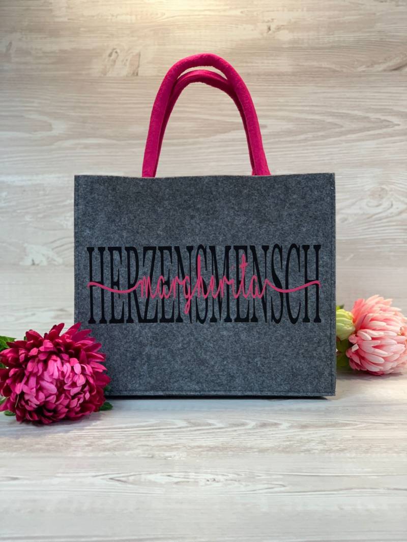 Personalisierte Filztasche in Den Größen S/M Verschiedenen Farben von MemoriesPresentsDE