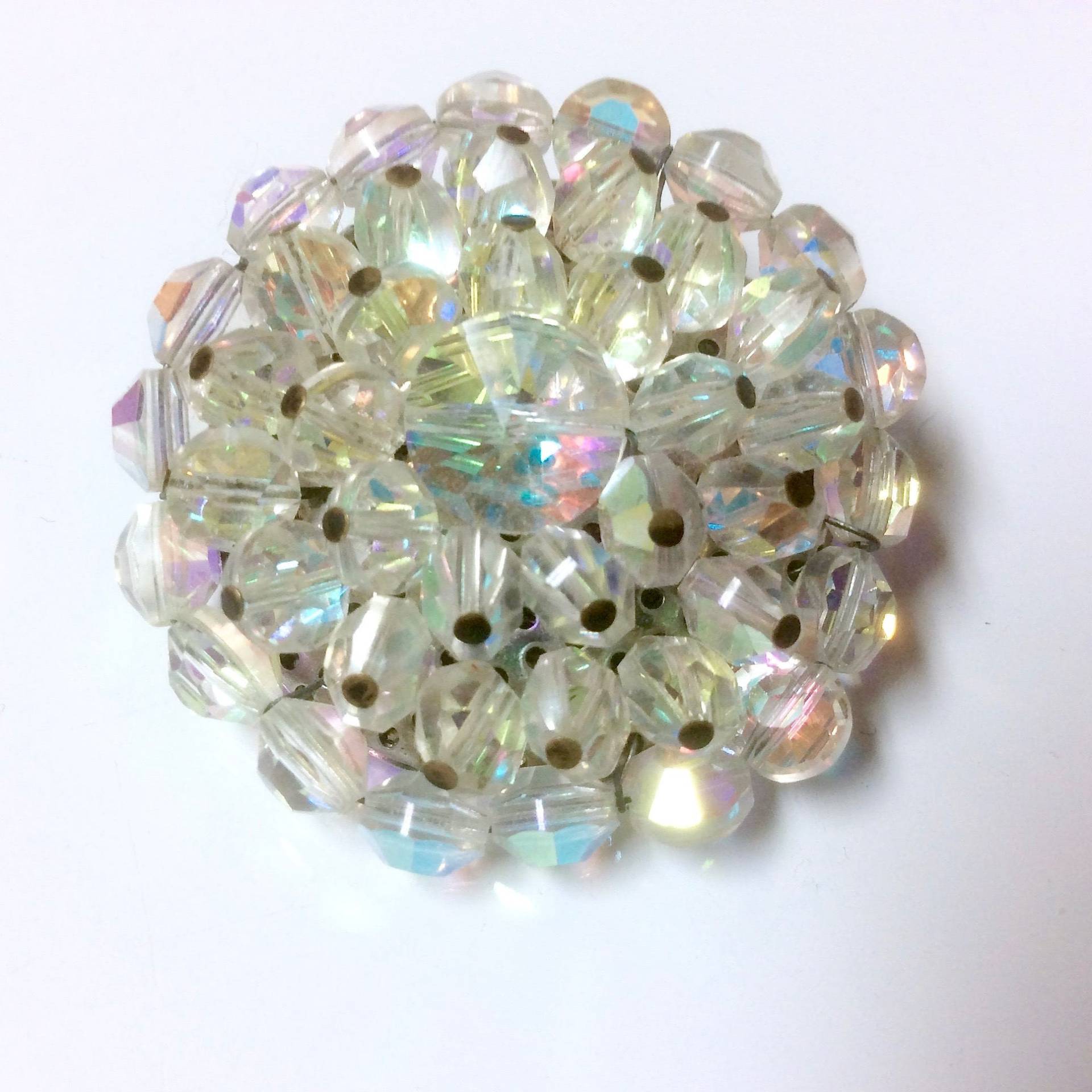 Vintage Blumen Brosche Anstecknadel Aurora Borealis Kristall Perlen Silber Ton von MemoriesofMartha