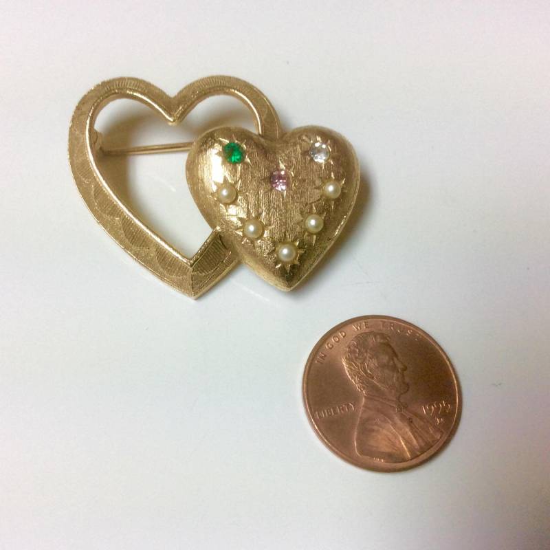 Vintage Signiert Emmons Muttertag Strass Doppelherz Brosche Anstecknadel Vintage Signiert Emmons Muttertag Strass Doppelherz Brosche Anstecknadel von MemoriesofMartha