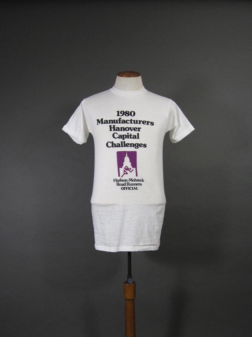 Vintage Albanien Ny Workforce Team Challenge T-Shirt 1980 Deadstock Laufendes Rassen-T-Shirt - Größe Xl von MemoryVintage