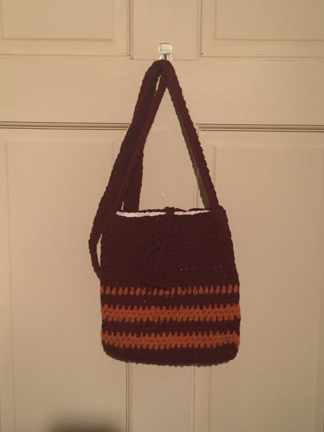 Ausverkauf - Erdige Handgemachte Schultertasche Burgund & Orange Ausverkauf - Erdige Handgemachte Schultertasche Burgund & Orange von MennehsHouse