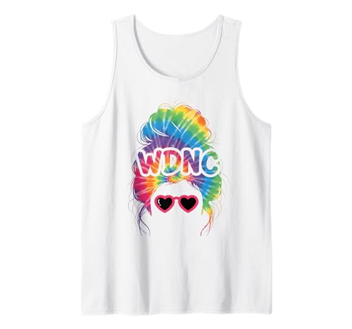 Mädchen Menopause Messy Bun WDNC Tie Dye We Do Not Care Tank Top von Menopause Is Hot T-Shirts For Women