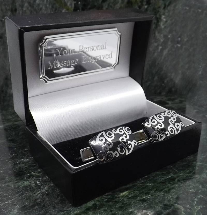 Schwarze Manschettenknöpfe Personalisierte Moderne Emaille Hochzeit Herren Geschenk Geburtstag Jahrestag von MensGiftsOnline