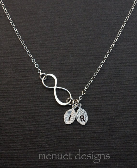 sterling Silber Infinity Halskette | Gold Personalisierter Benutzerdefinierter Buchstabe Blatt Charm Schmuck Acht Seitlich von MenuetDesigns