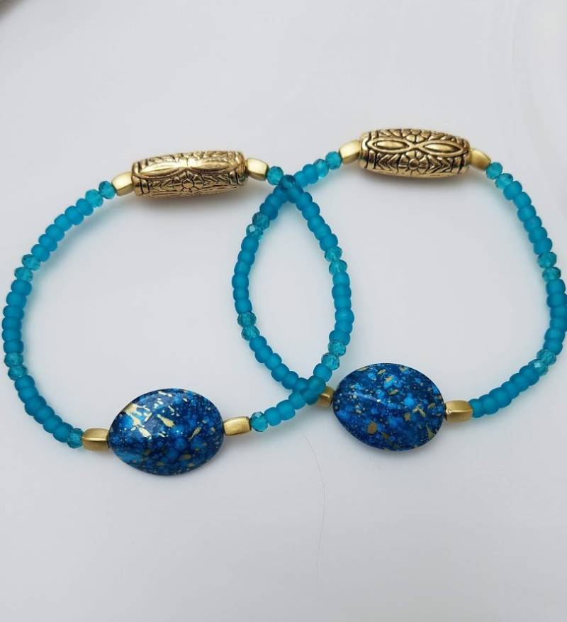 Petrol Für Liebe Perlen Armbänder von MeowAndMajesty