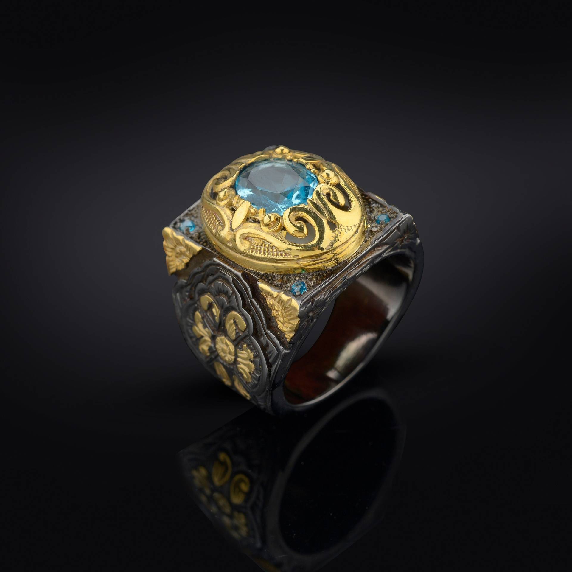 Blauer Topas Großer Mann Ring, Ring Gold, Familien Vintage Handgemachter Für Mann, Geschenk Ihn, Herren Schmuck, Jahrestag von MerSilverCo