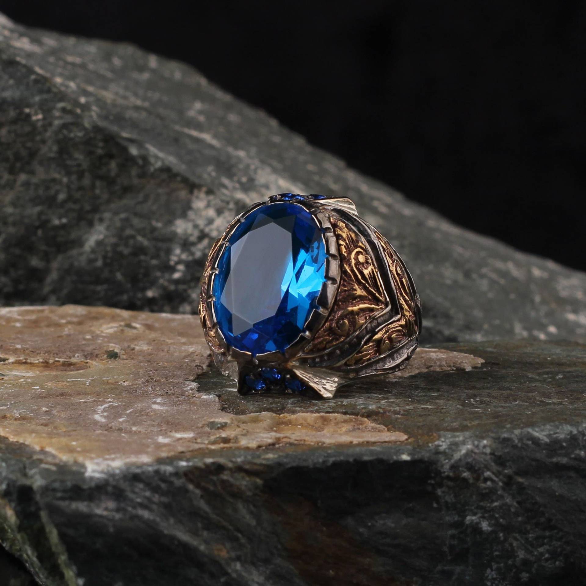 Blauer Zirkon Herrenring, Ring Für Männer, Sterling Silber Handgemachter Vintage Mann, Unikat Männer Ring von MerSilverCo