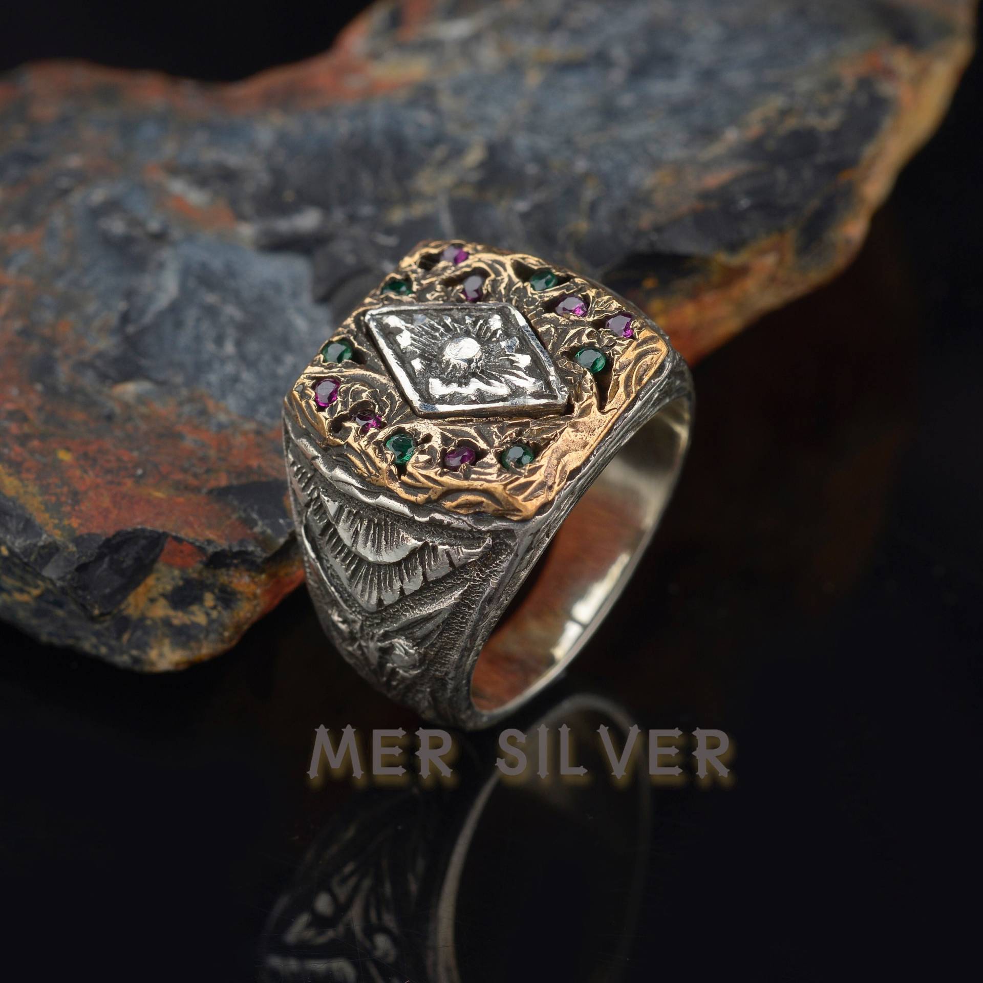 Einzigartiger Herrenring, Silber Oxidierter Ring, Handgefertigter Ring Mann, Geschenk Für Ihn, Herrenschmuck Gravierter Vintage Herrenring von MerSilverCo