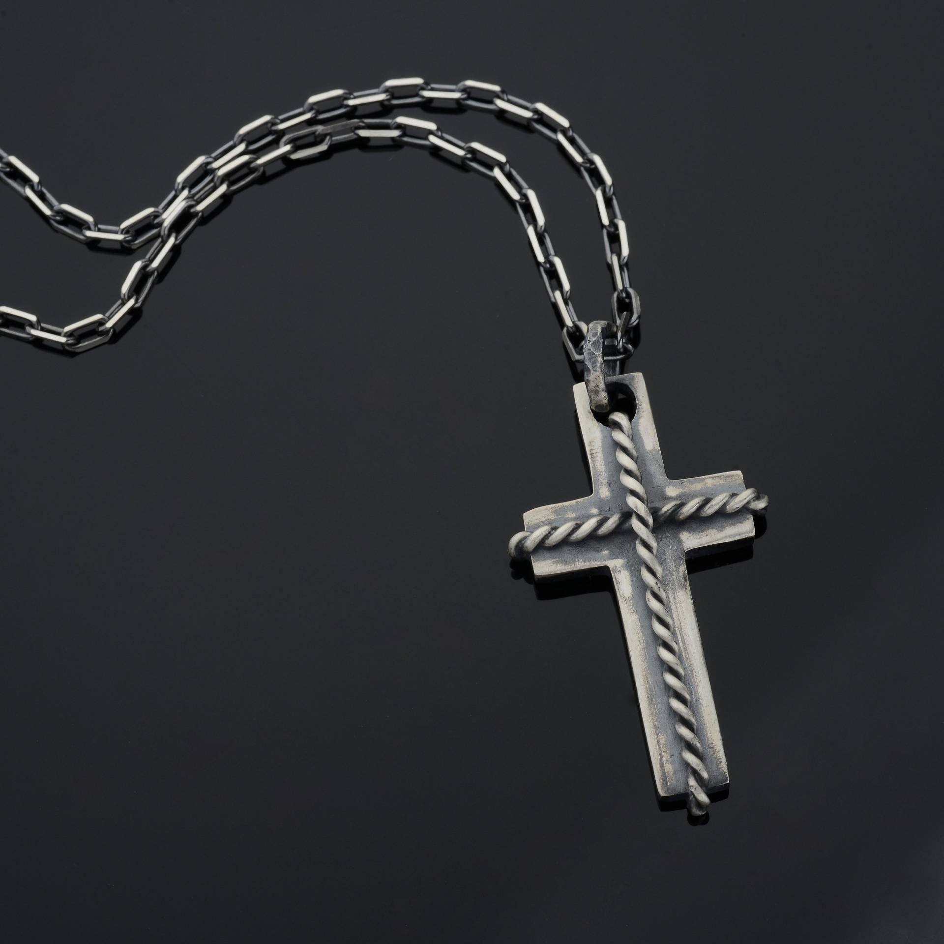 Kruzifix Halskette, Christus Jesus Kreuz Anhänger, Religiöser Herren Silber Christlicher Schmuck, Oxidierte Männermedaille, Geschenke Für Ihn von MerSilverCo