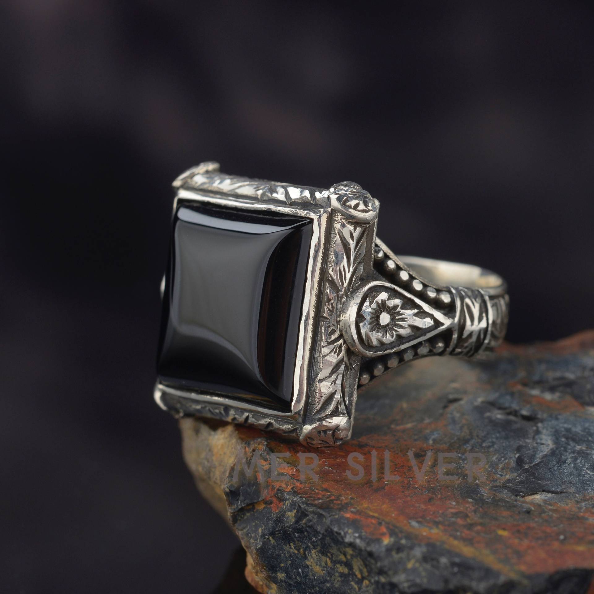 Onyx Silber Ring, Einzigartiger Oxidierter Herrenring, Handgemachter Ring Mann, Geschenk Für Ihn, Herrenschmuck, Antiker von MerSilverCo