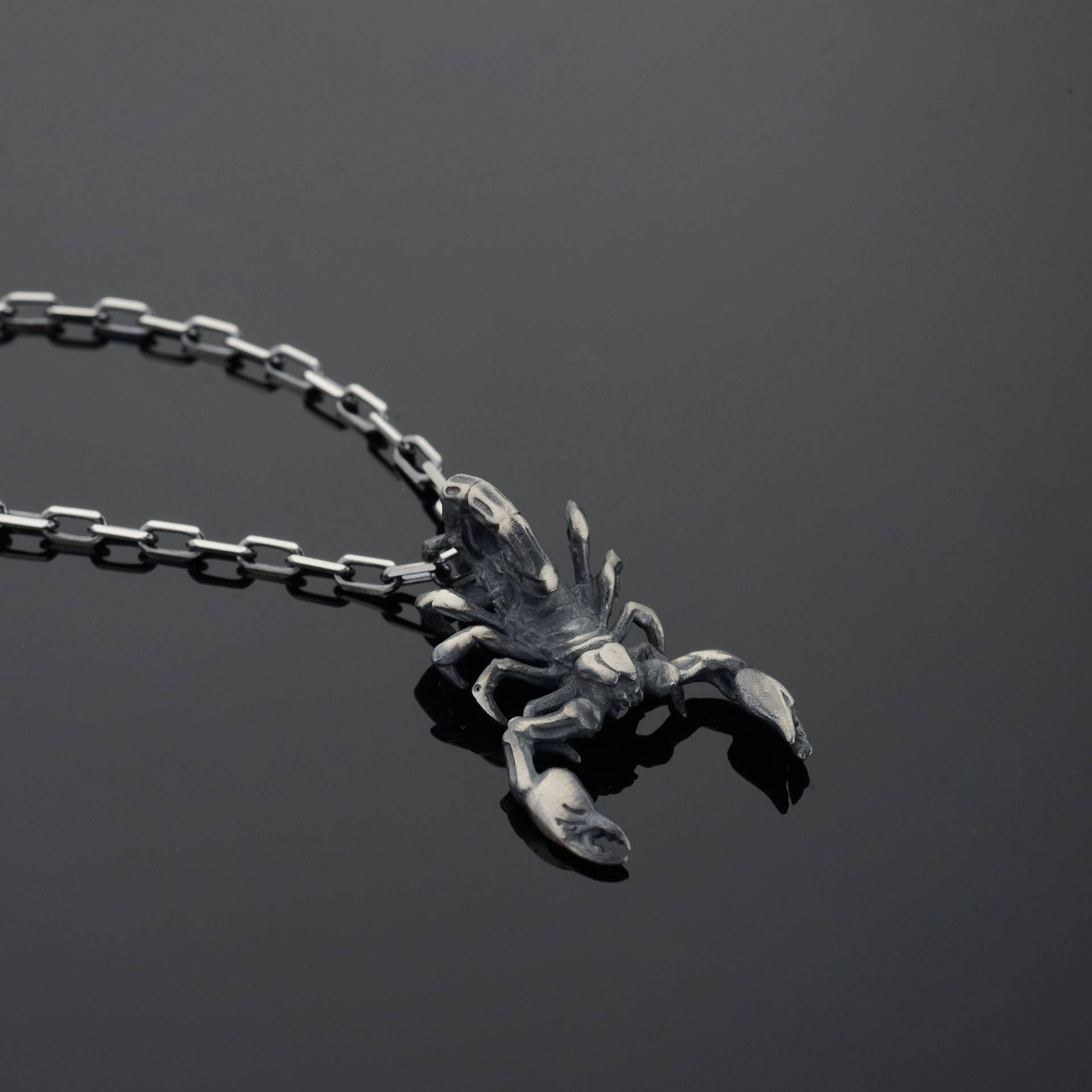 Skorpion Halskette, Oxidierte Männer Mammut Biker Anhänger, Kette Schmuck, Geschenke Für Ihn von MerSilverCo