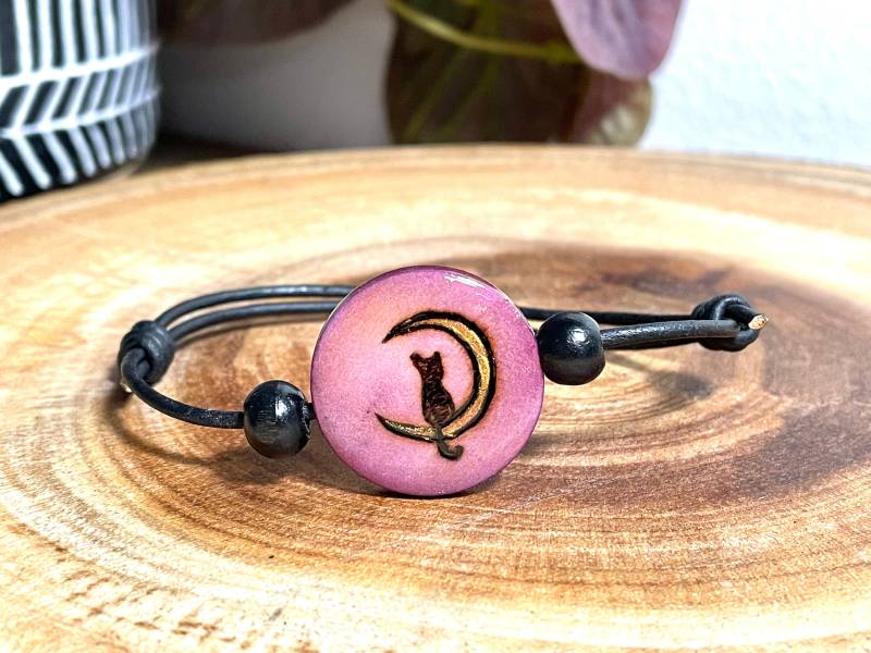 Holz Gebranntes Katzen Armband Personalisierte Katze Auf Dem Mond Schmuck Holz Gebranntes Katzen Armband Personalisierte Katze Auf Dem Mond Schmuck von MerakiArtisanStudio