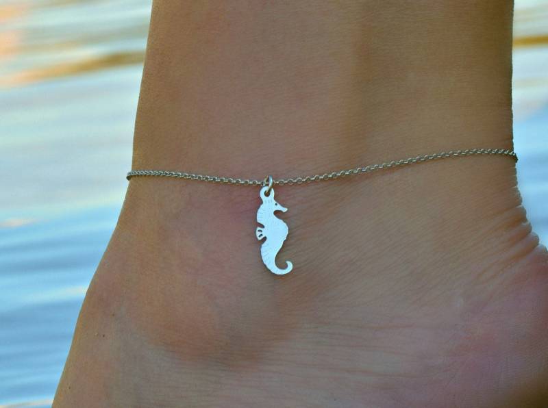Seepferdchen Fußkettchen, Zierliche Fußkettchen Für Frauen, Einfache Knöchel Armband Sterling Silber von MerakiJewelsCo